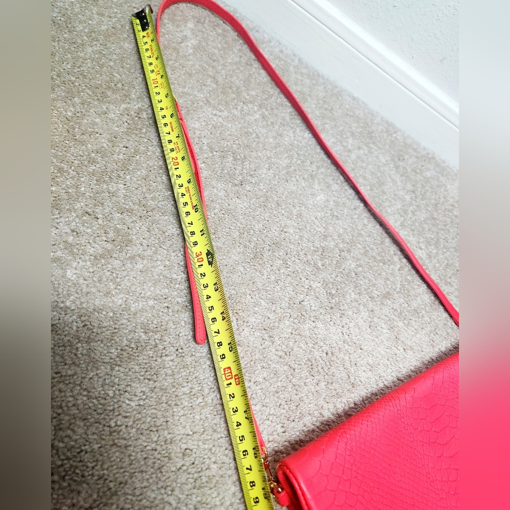 Wristlet / Clutch - Picture 7 of 11